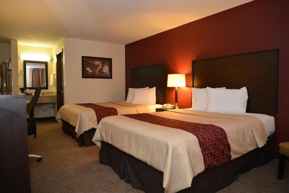 Deluxe Room with Two Queen Beds Non-Smoking interior